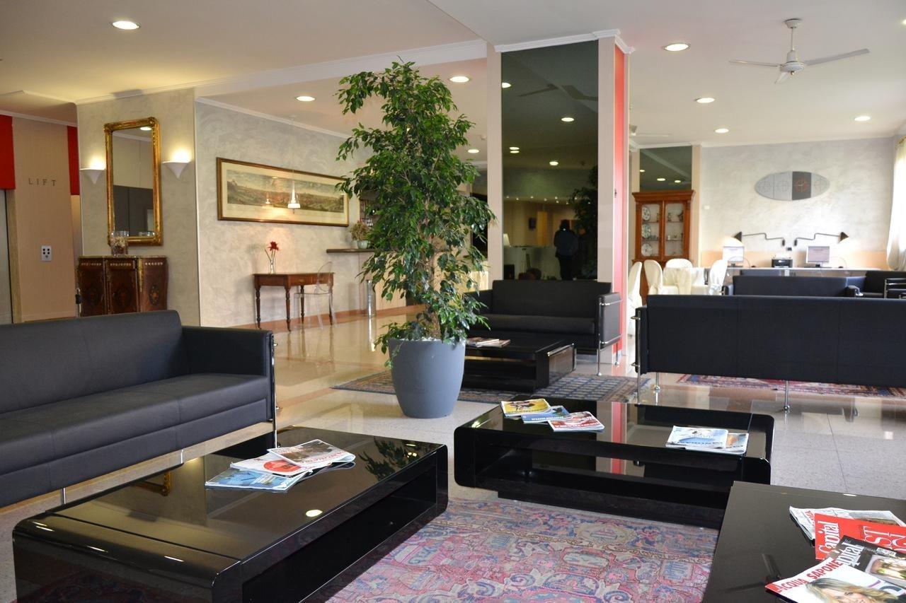 Hotel Marc'Aurelio Рим Экстерьер фото
