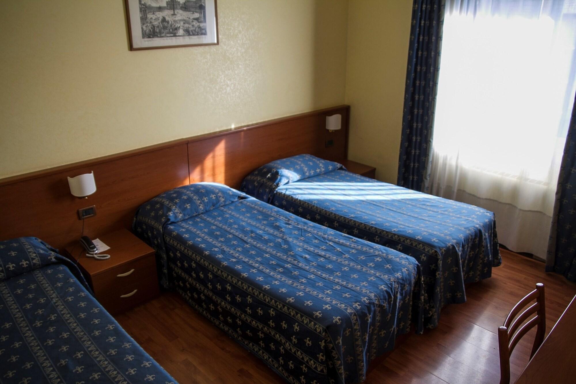 Hotel Marc'Aurelio Рим Экстерьер фото