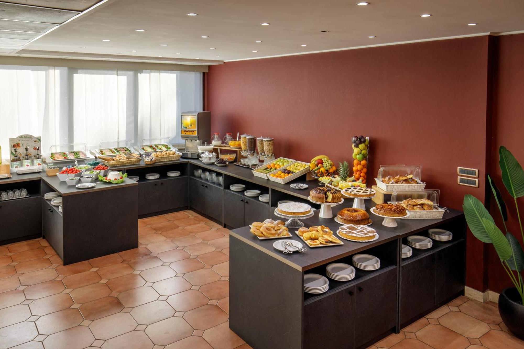 Hotel Marc'Aurelio Рим Экстерьер фото